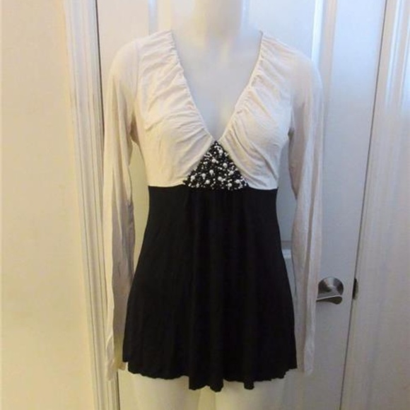 BAILEY 44 WHITE,BLACK V-NECK LONG SLEEVE TOP L - Picture 1 of 4